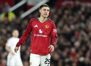 乌加特康复期间读书+与心理学家交流：这对我帮助很大