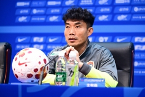 郑智：很遗憾没能延续在主场不败，输掉对决第一责任人一定是我
