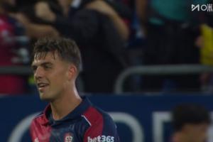 第20分钟，丹尼尔·马尔蒂尼破门，卡利亚里1-0领先尤文