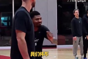火箭新舞王来了！龙哥都跳不过他，充满活力让现场气氛瞬间点燃